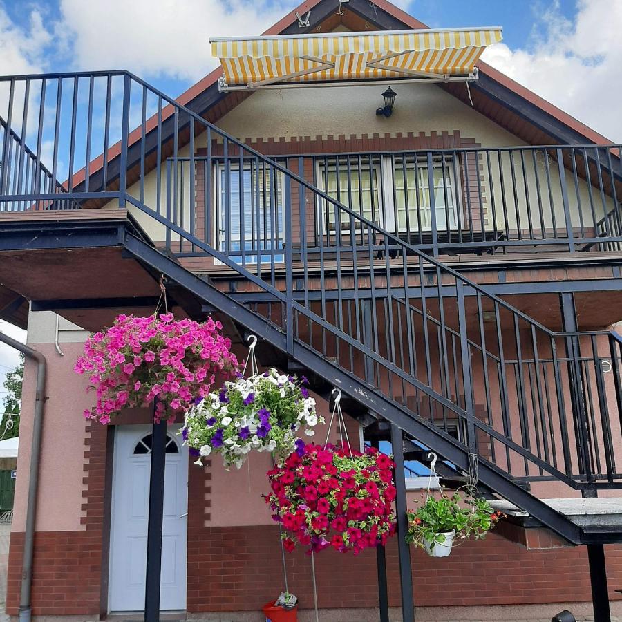 Apartament Nad Woda Marzecino Εξωτερικό φωτογραφία